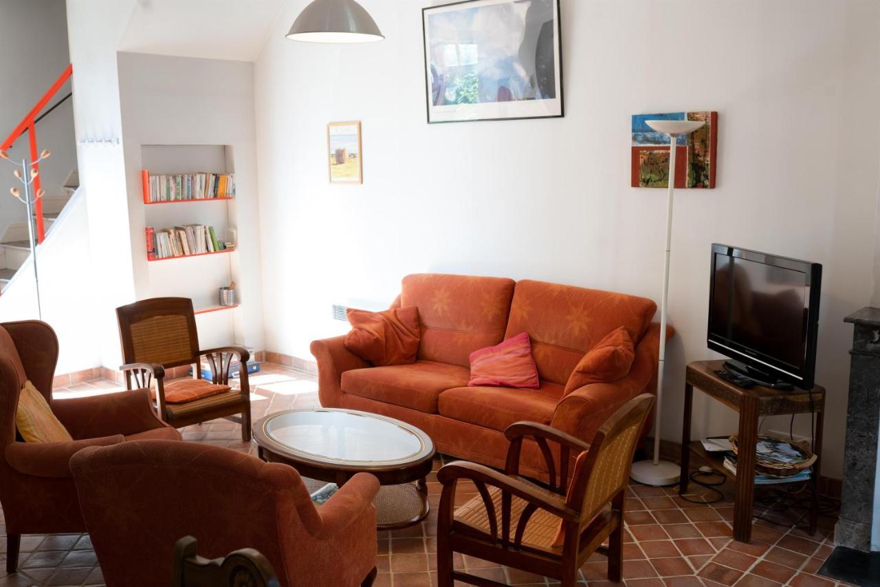 La Maison Rouge Saint-Sauveur-en-Puisaye Ngoại thất bức ảnh