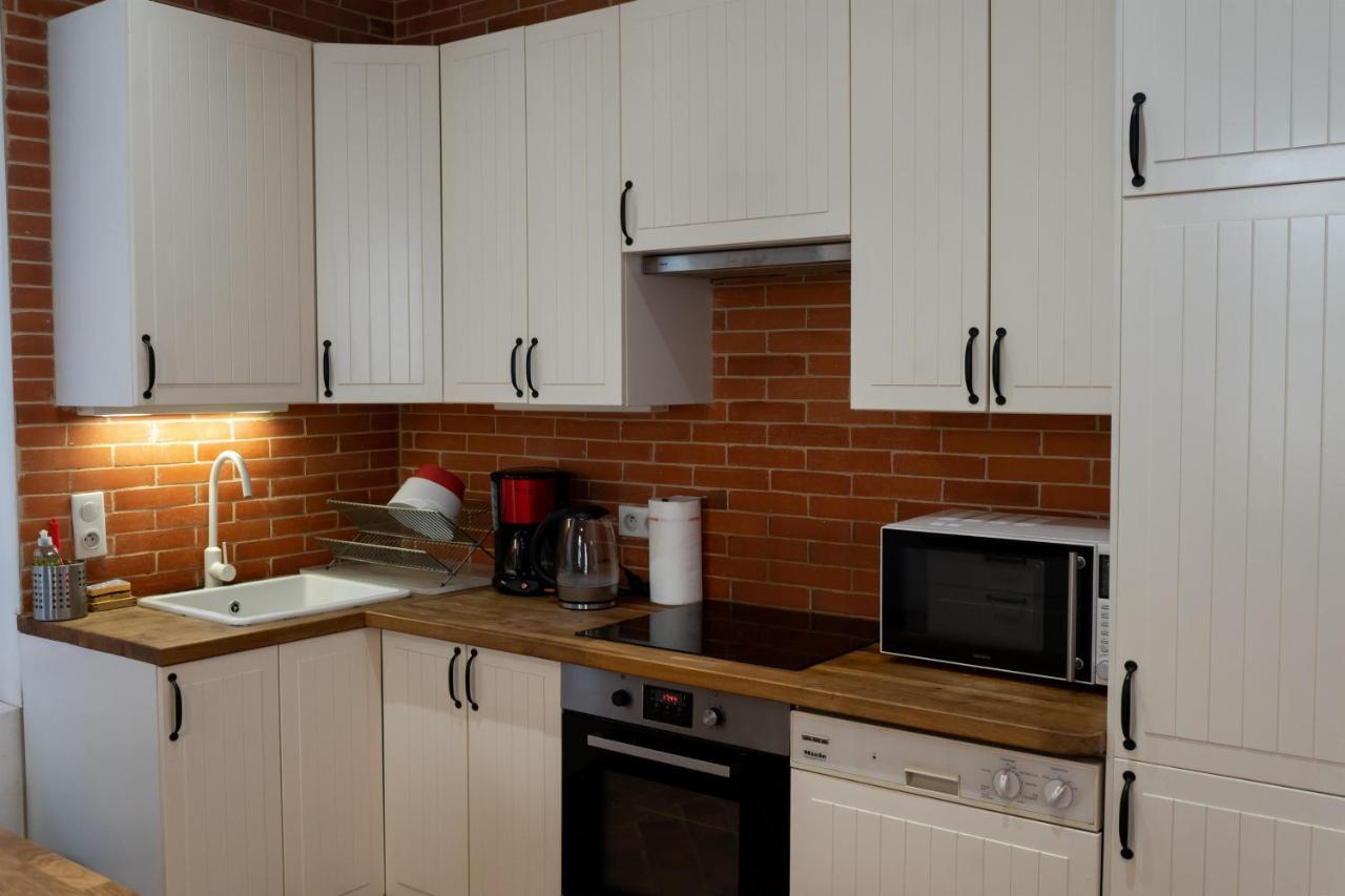 La Maison Rouge Saint-Sauveur-en-Puisaye Ngoại thất bức ảnh